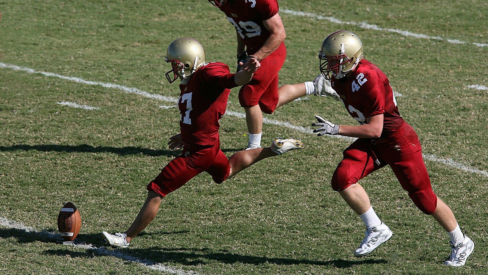华体会官方_欧洲足坛豪门聚焦南特17岁防守新星 巴塞罗那、阿森纳、曼联、利物浦与热刺展开竞逐